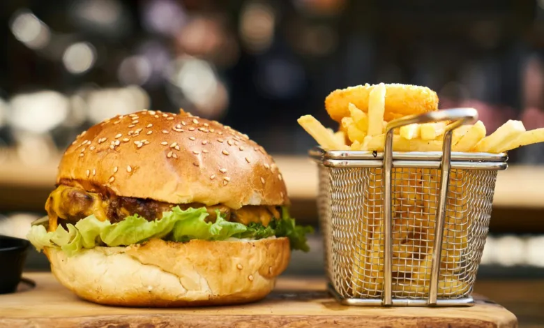 MF Gyros & Burgers Coming to Delaware