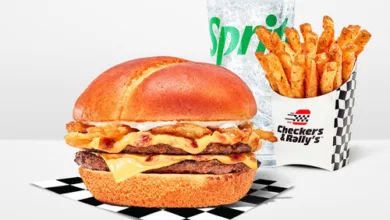 Checkers & Rallys Rolls Out the Pretzel Pubster Combo