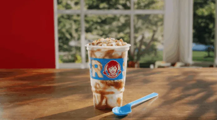 Wendy’s Launches New Snickerdoodle Cookie Frosty Fusion